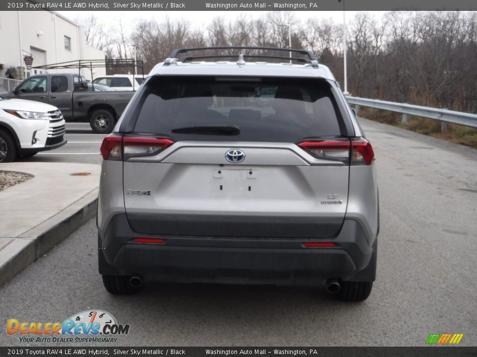 2019 Toyota RAV4 LE AWD Hybrid Silver Sky Metallic / Black Photo #16