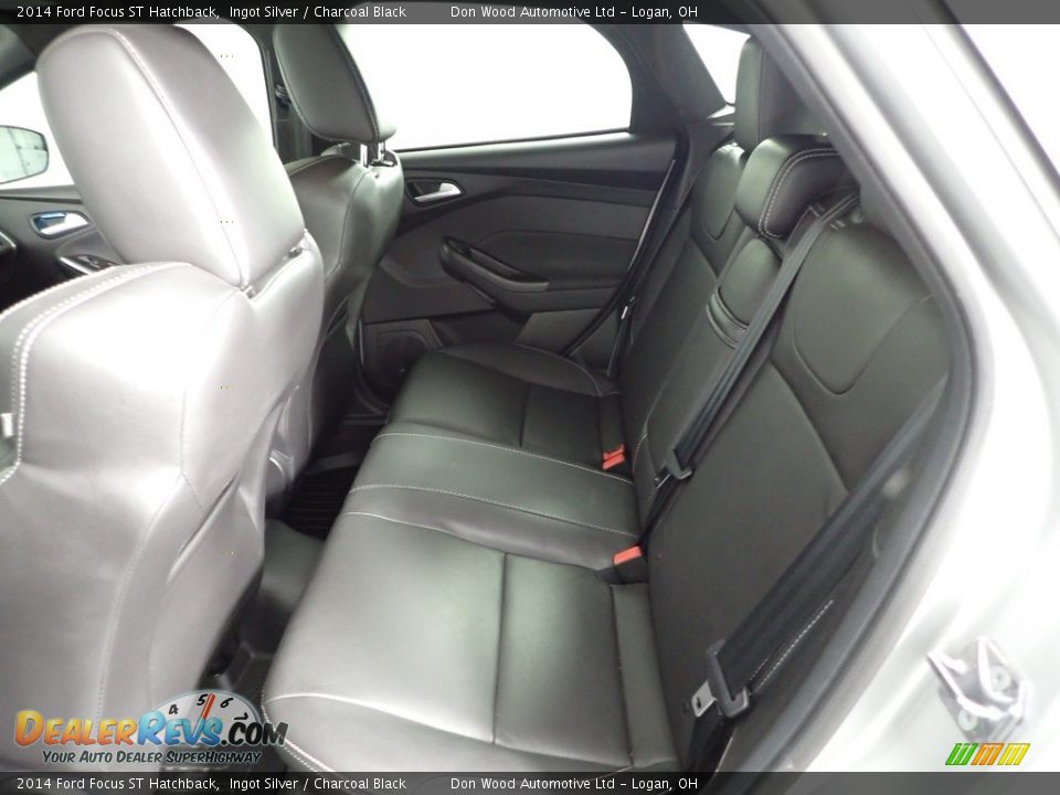 2014 Ford Focus ST Hatchback Ingot Silver / Charcoal Black Photo #26