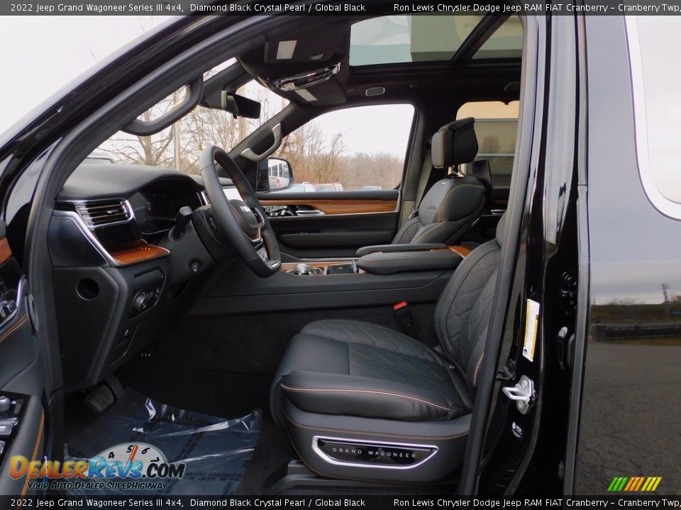 Global Black Interior - 2022 Jeep Grand Wagoneer Series III 4x4 Photo #10