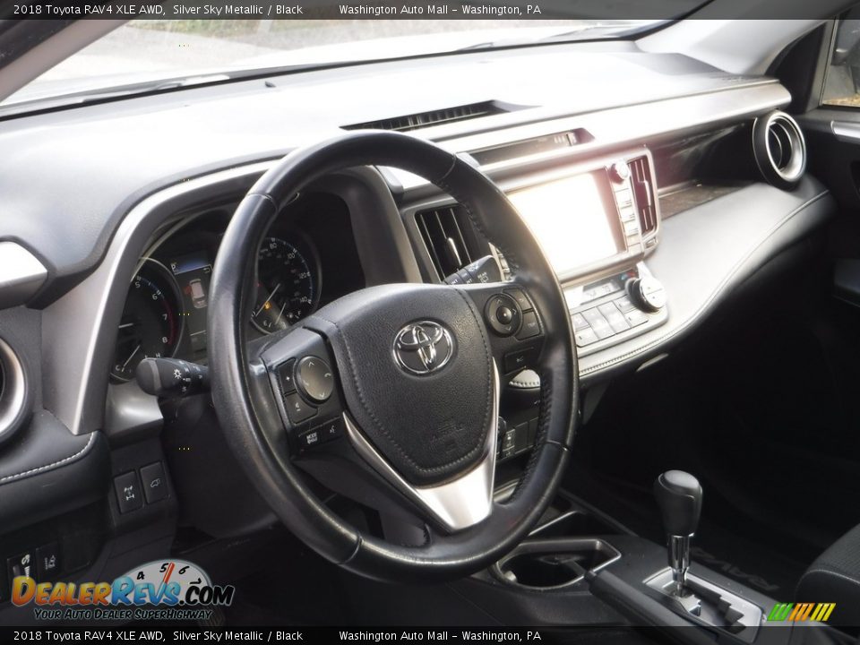 2018 Toyota RAV4 XLE AWD Silver Sky Metallic / Black Photo #18