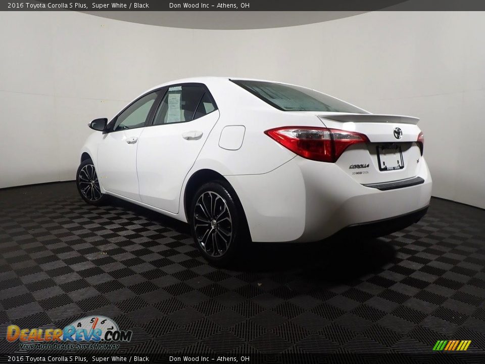 2016 Toyota Corolla S Plus Super White / Black Photo #11