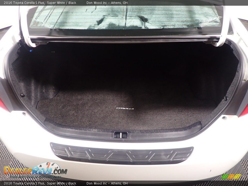 2016 Toyota Corolla S Plus Super White / Black Photo #15