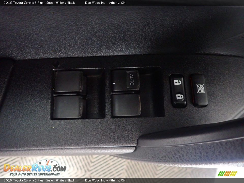 2016 Toyota Corolla S Plus Super White / Black Photo #21