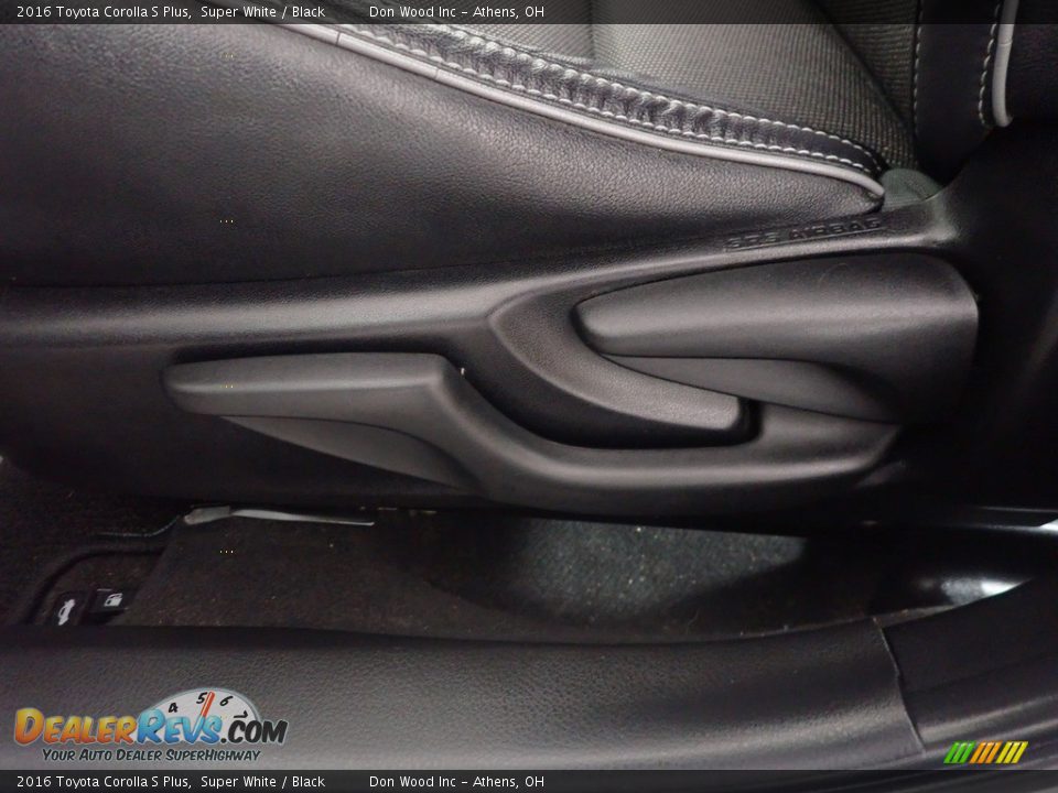 2016 Toyota Corolla S Plus Super White / Black Photo #23