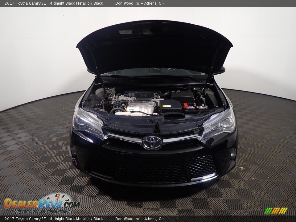 2017 Toyota Camry SE Midnight Black Metallic / Black Photo #7