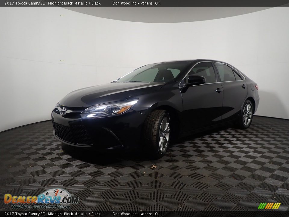 2017 Toyota Camry SE Midnight Black Metallic / Black Photo #9