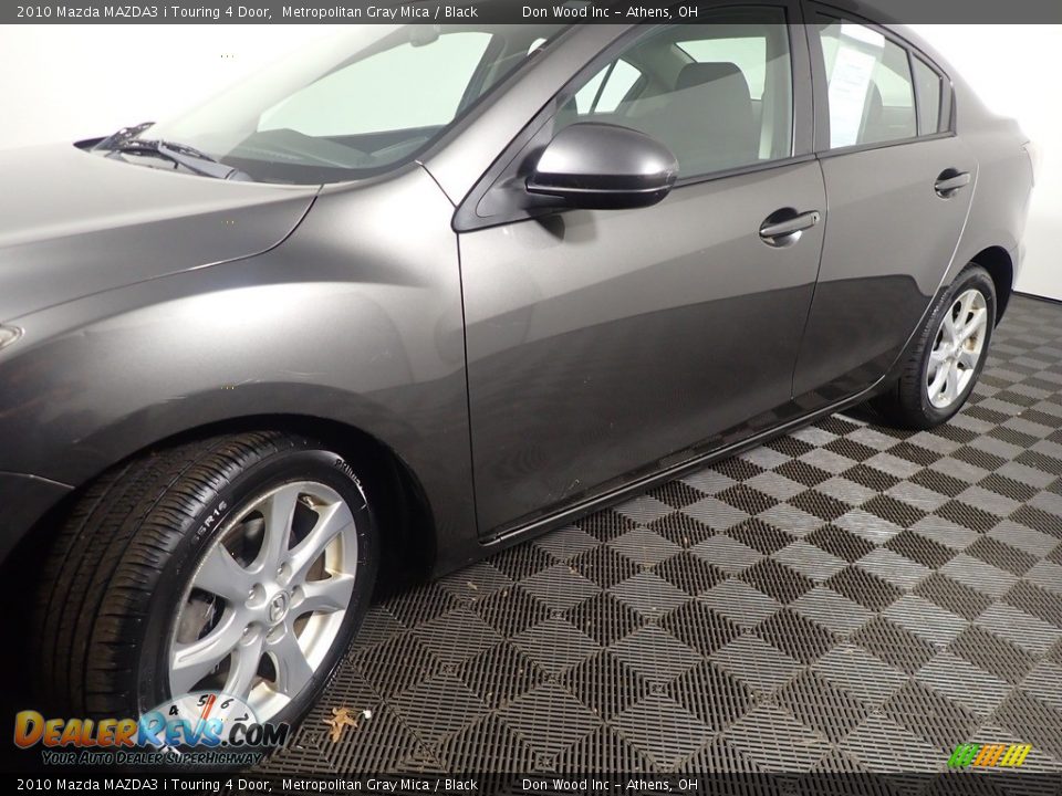 2010 Mazda MAZDA3 i Touring 4 Door Metropolitan Gray Mica / Black Photo #8