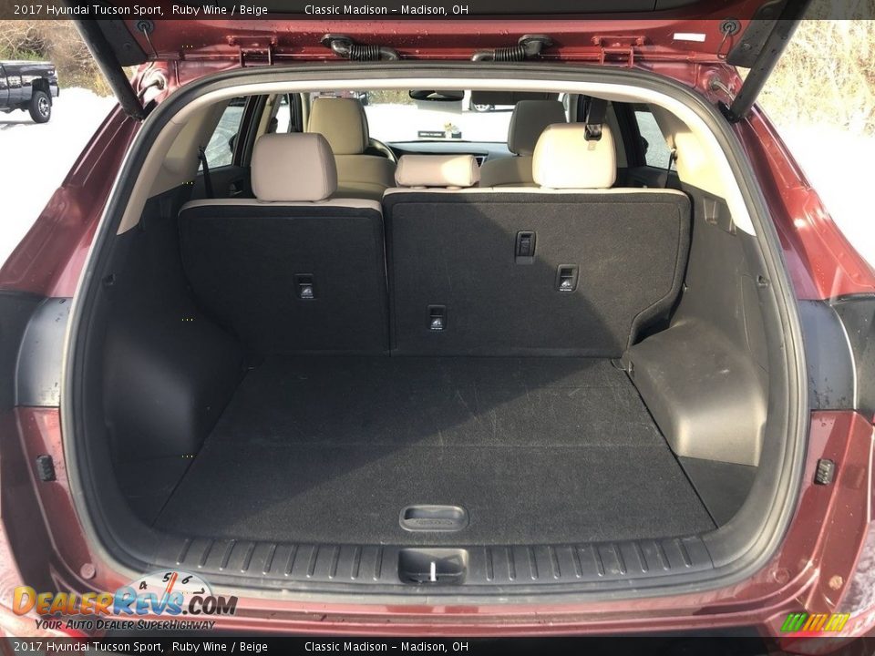 2017 Hyundai Tucson Sport Ruby Wine / Beige Photo #14