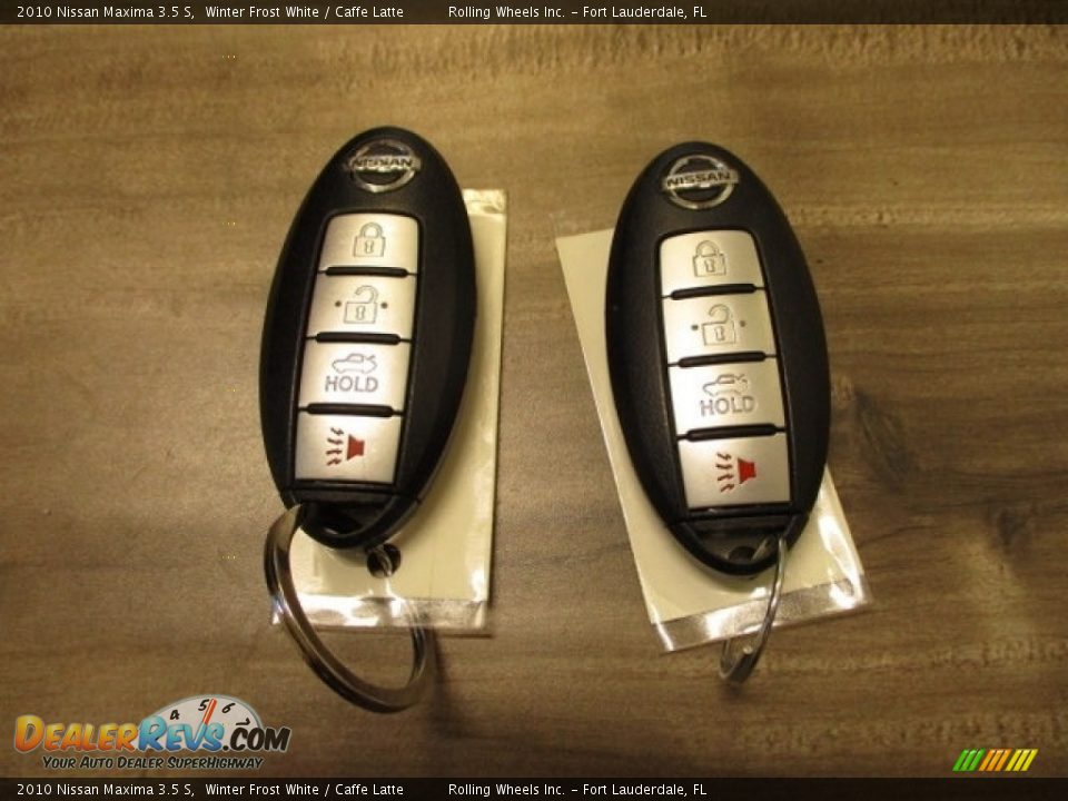 2010 Nissan Maxima 3.5 S Winter Frost White / Caffe Latte Photo #31