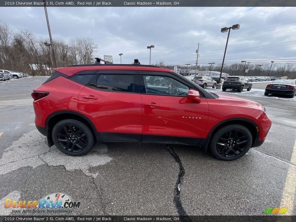 2019 Chevrolet Blazer 3.6L Cloth AWD Red Hot / Jet Black Photo #4