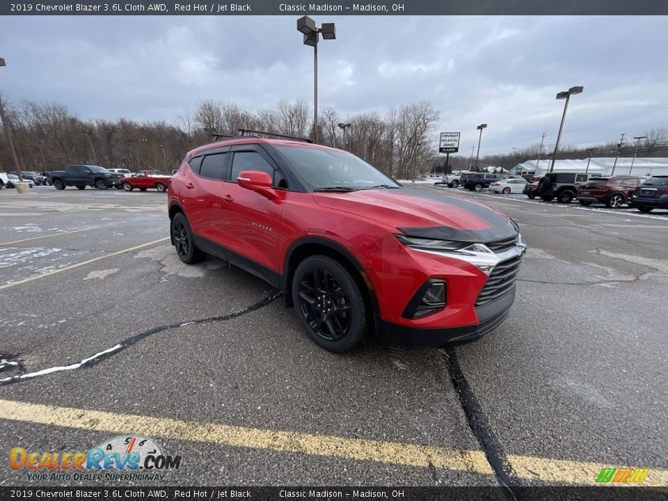 2019 Chevrolet Blazer 3.6L Cloth AWD Red Hot / Jet Black Photo #5