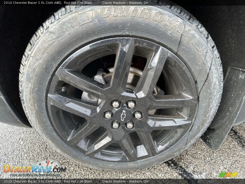 2019 Chevrolet Blazer 3.6L Cloth AWD Red Hot / Jet Black Photo #6