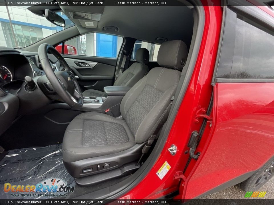 2019 Chevrolet Blazer 3.6L Cloth AWD Red Hot / Jet Black Photo #7