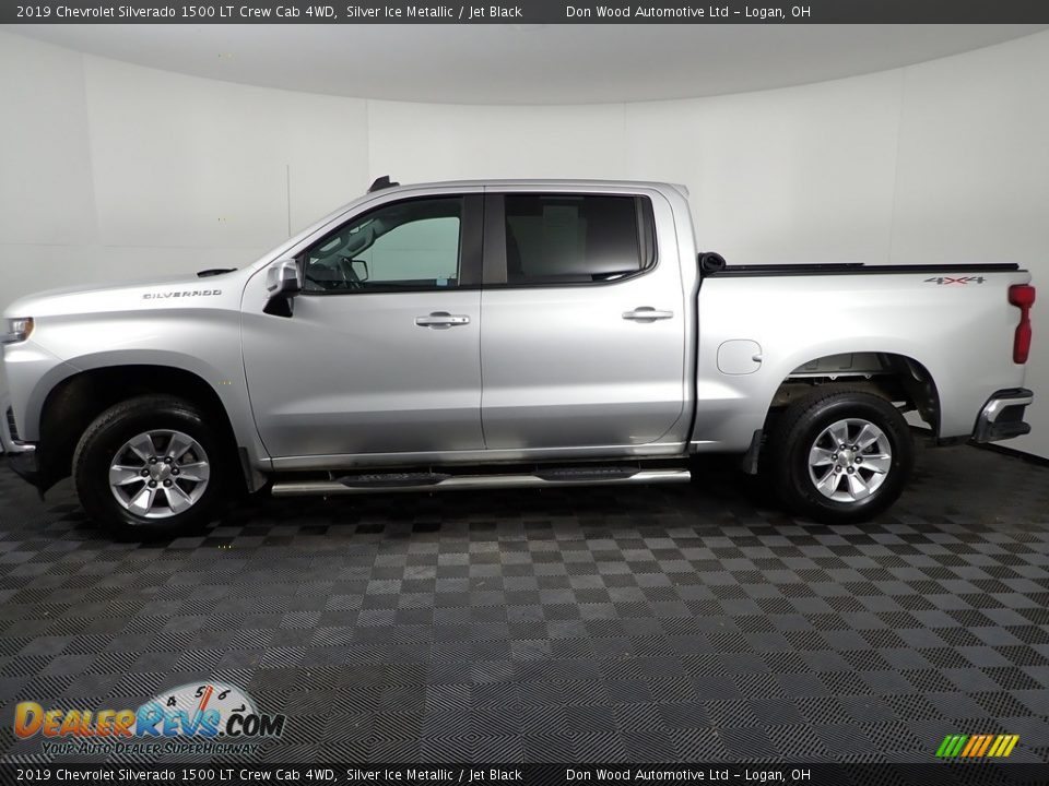 2019 Chevrolet Silverado 1500 LT Crew Cab 4WD Silver Ice Metallic / Jet Black Photo #12