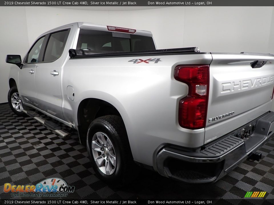 2019 Chevrolet Silverado 1500 LT Crew Cab 4WD Silver Ice Metallic / Jet Black Photo #16