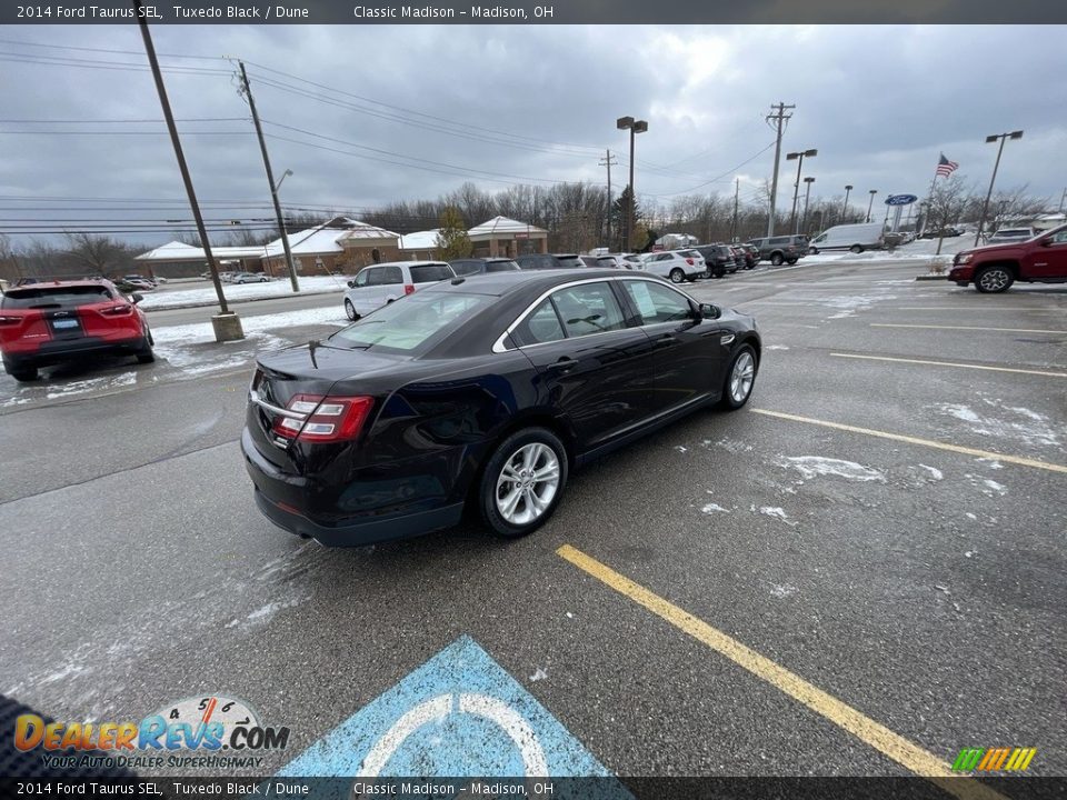 2014 Ford Taurus SEL Tuxedo Black / Dune Photo #3