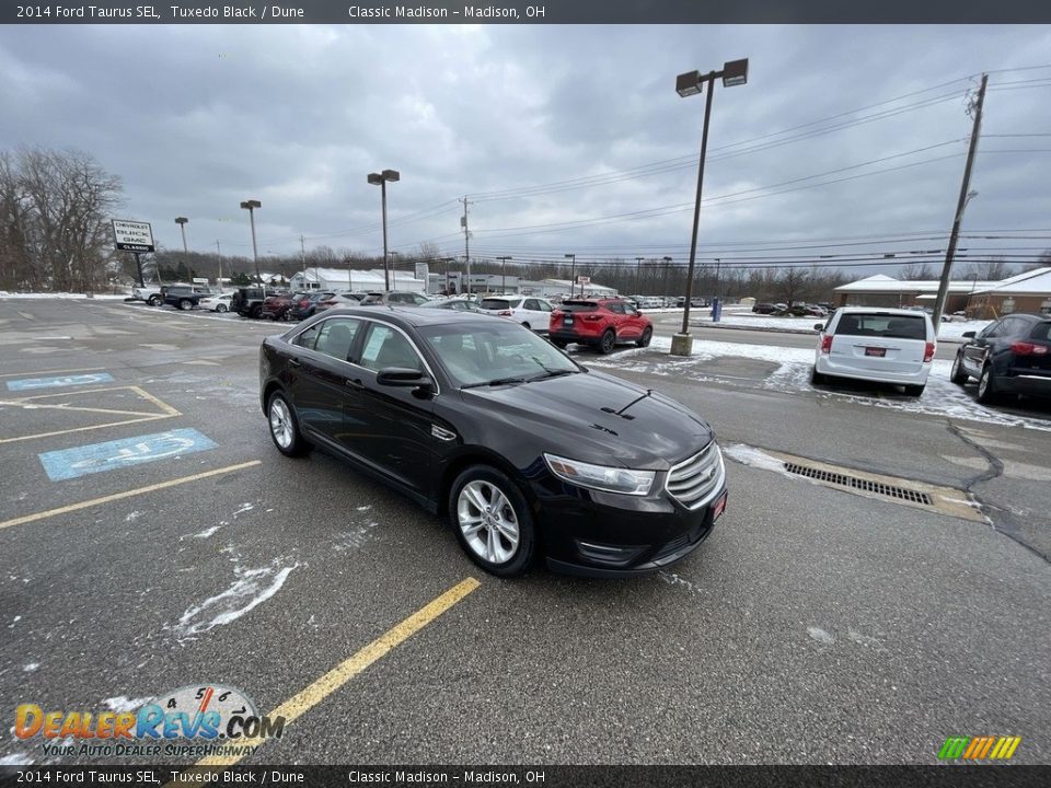 2014 Ford Taurus SEL Tuxedo Black / Dune Photo #4