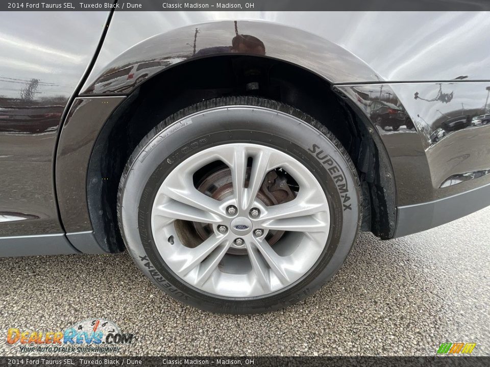 2014 Ford Taurus SEL Tuxedo Black / Dune Photo #5