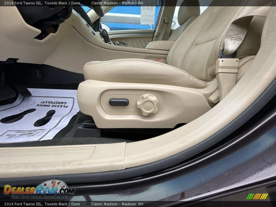 2014 Ford Taurus SEL Tuxedo Black / Dune Photo #7