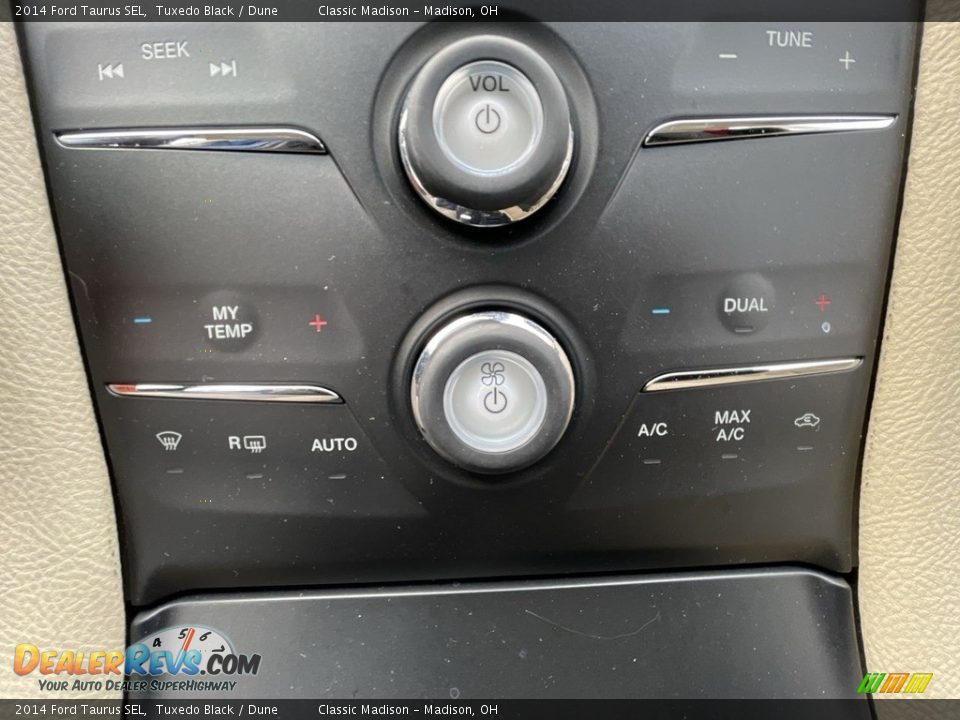 2014 Ford Taurus SEL Tuxedo Black / Dune Photo #13