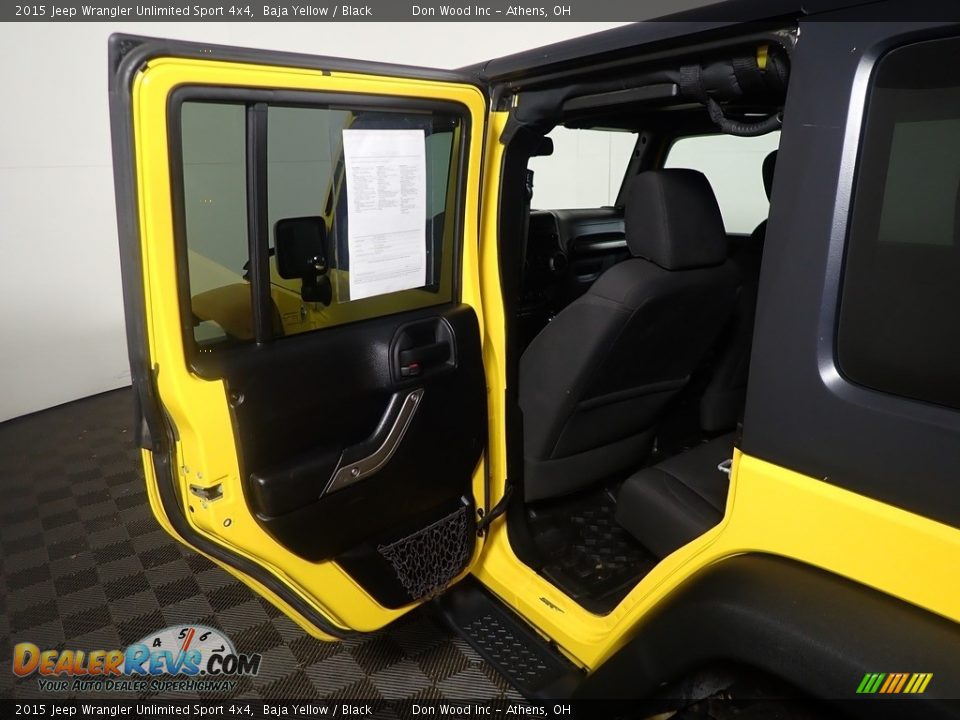 2015 Jeep Wrangler Unlimited Sport 4x4 Baja Yellow / Black Photo #32