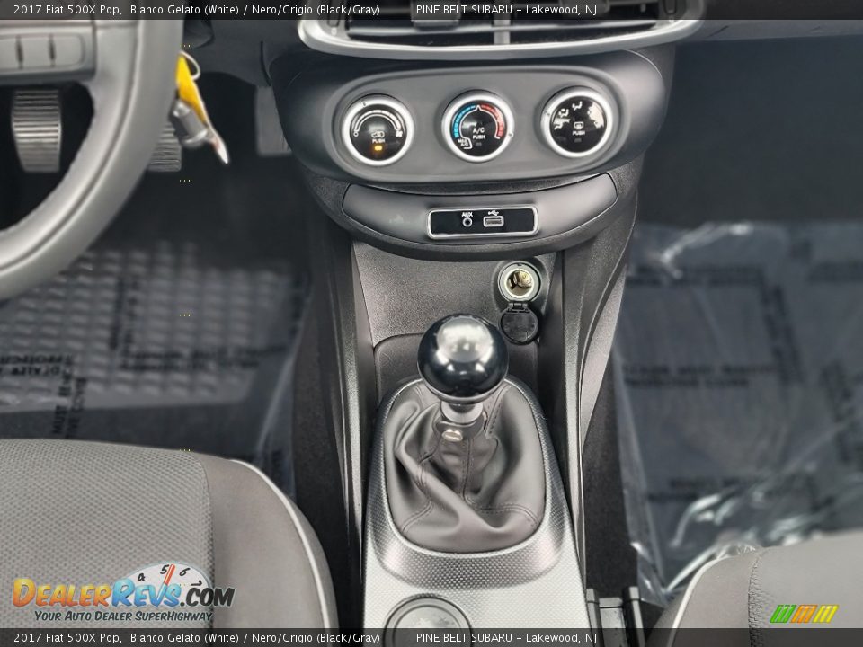 2017 Fiat 500X Pop Shifter Photo #9