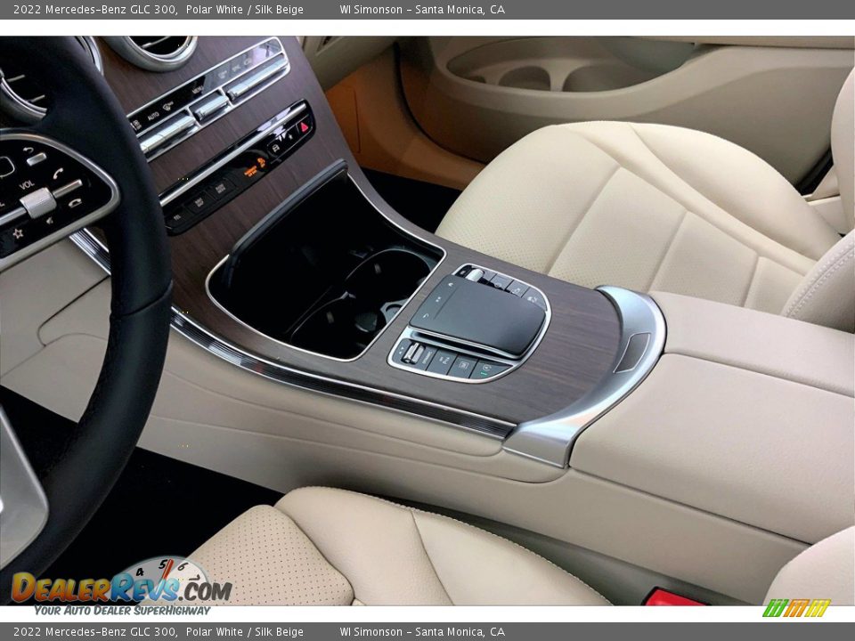 2022 Mercedes-Benz GLC 300 Polar White / Silk Beige Photo #8