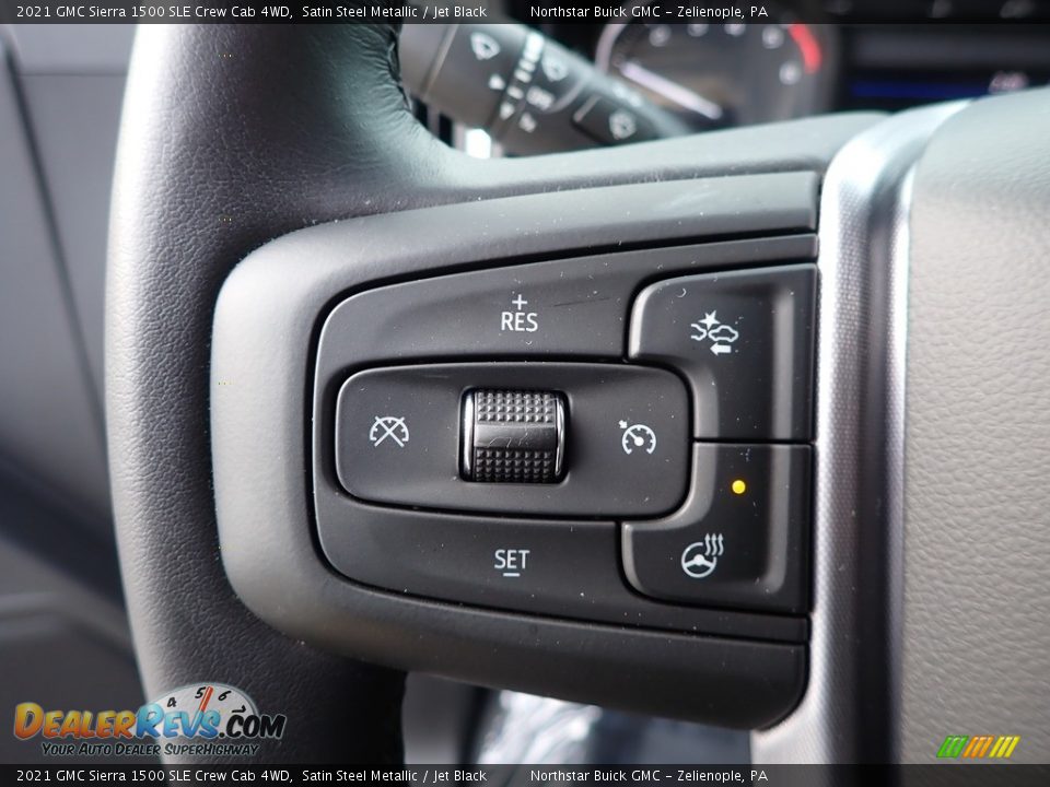2021 GMC Sierra 1500 SLE Crew Cab 4WD Steering Wheel Photo #23