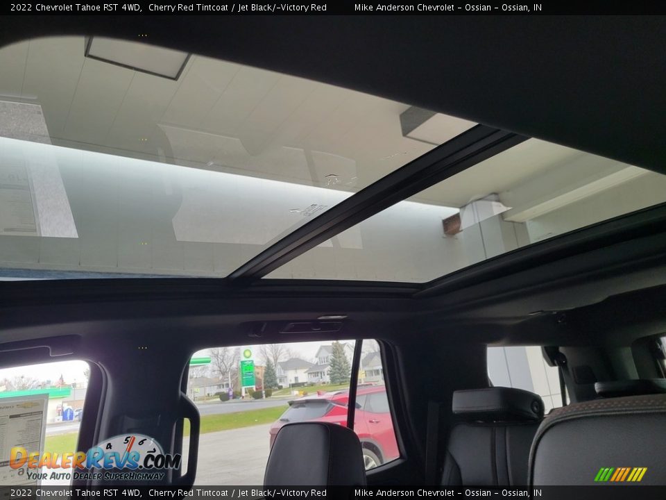 Sunroof of 2022 Chevrolet Tahoe RST 4WD Photo #32