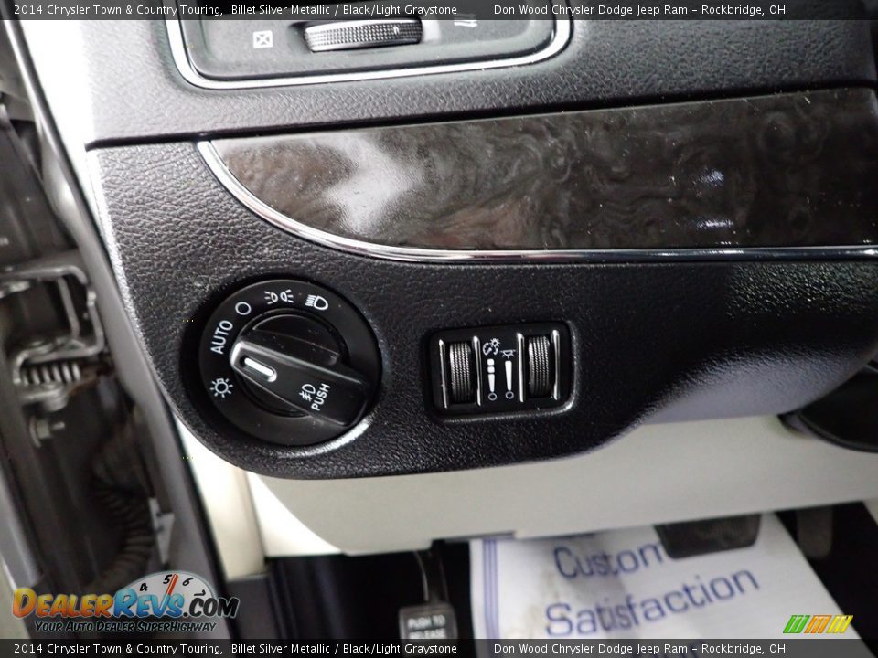 2014 Chrysler Town & Country Touring Billet Silver Metallic / Black/Light Graystone Photo #19