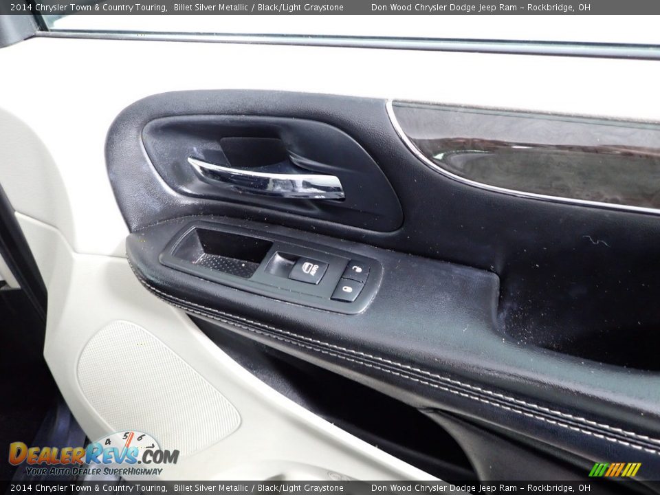 2014 Chrysler Town & Country Touring Billet Silver Metallic / Black/Light Graystone Photo #35