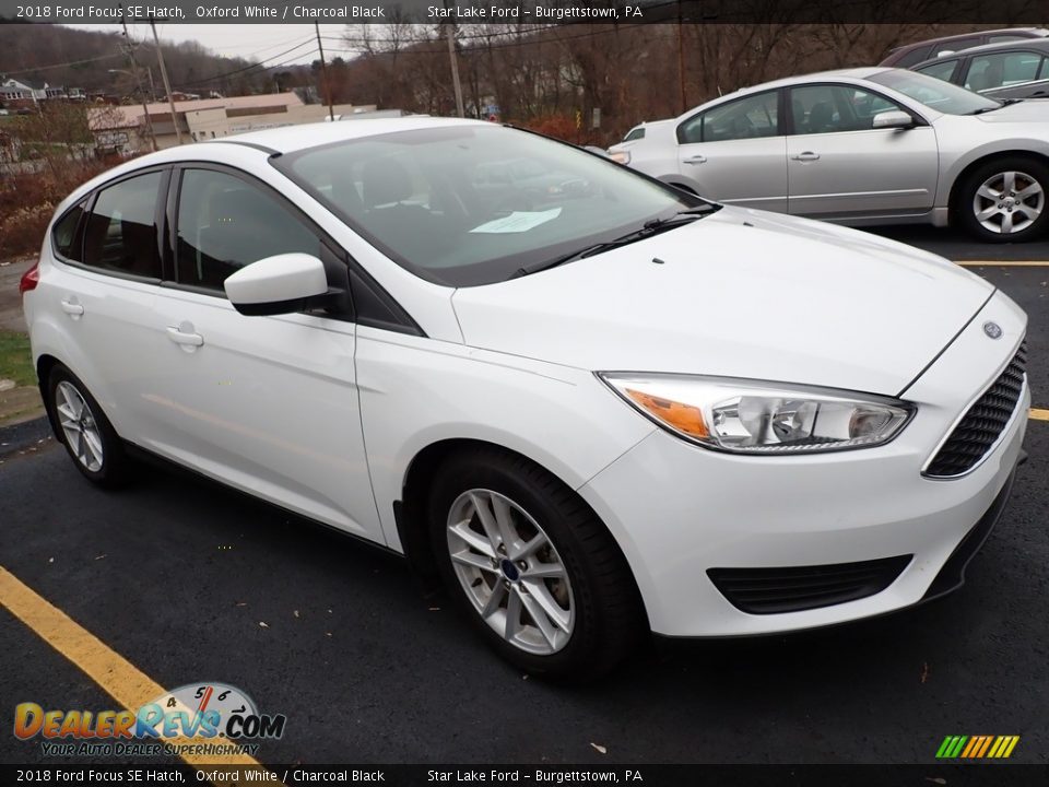 2018 Ford Focus SE Hatch Oxford White / Charcoal Black Photo #4