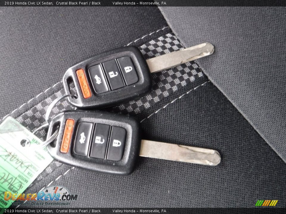 2019 Honda Civic LX Sedan Crystal Black Pearl / Black Photo #25