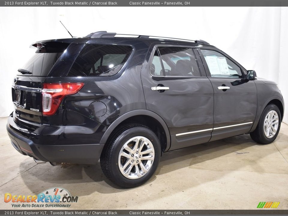 2013 Ford Explorer XLT Tuxedo Black Metallic / Charcoal Black Photo #2