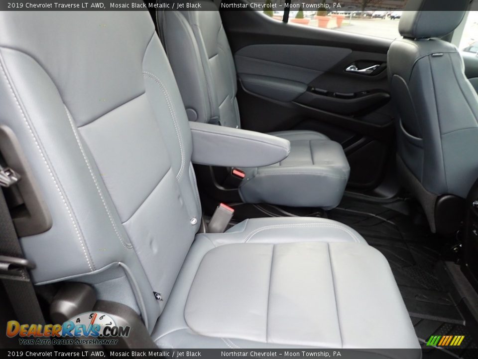 2019 Chevrolet Traverse LT AWD Mosaic Black Metallic / Jet Black Photo #18