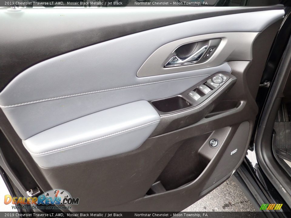 2019 Chevrolet Traverse LT AWD Mosaic Black Metallic / Jet Black Photo #23
