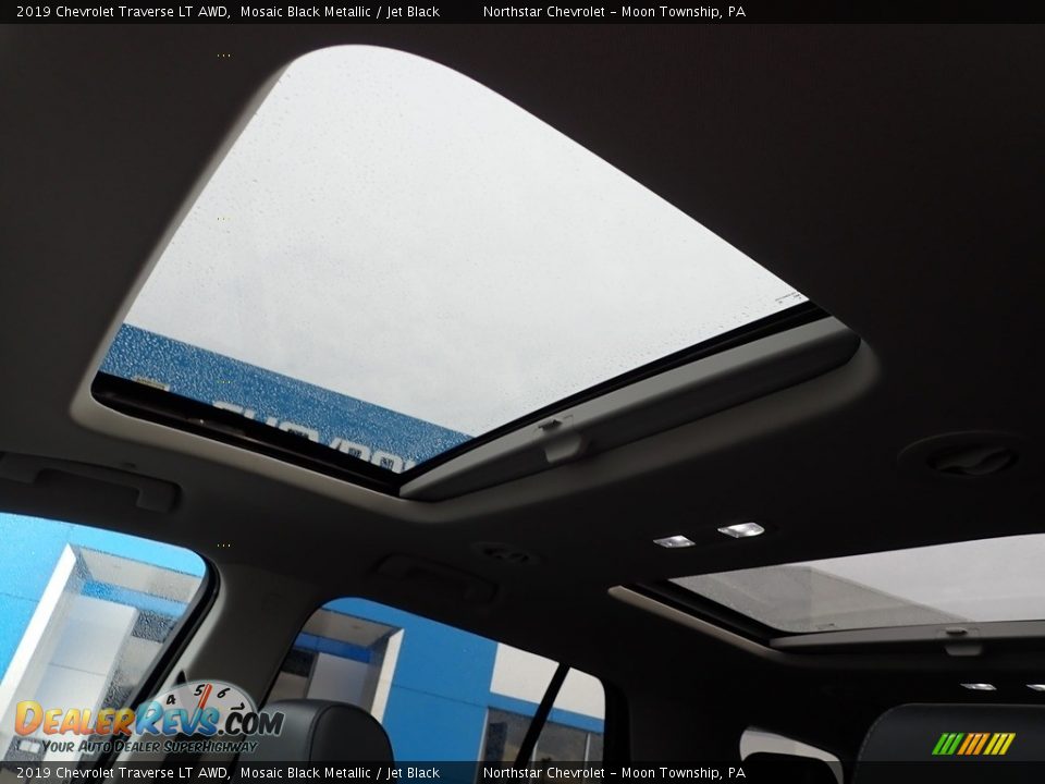 2019 Chevrolet Traverse LT AWD Mosaic Black Metallic / Jet Black Photo #25