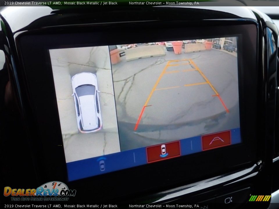2019 Chevrolet Traverse LT AWD Mosaic Black Metallic / Jet Black Photo #30
