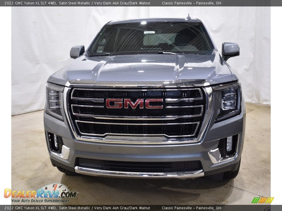 2022 GMC Yukon XL SLT 4WD Satin Steel Metallic / Very Dark Ash Gray/Dark Walnut Photo #4