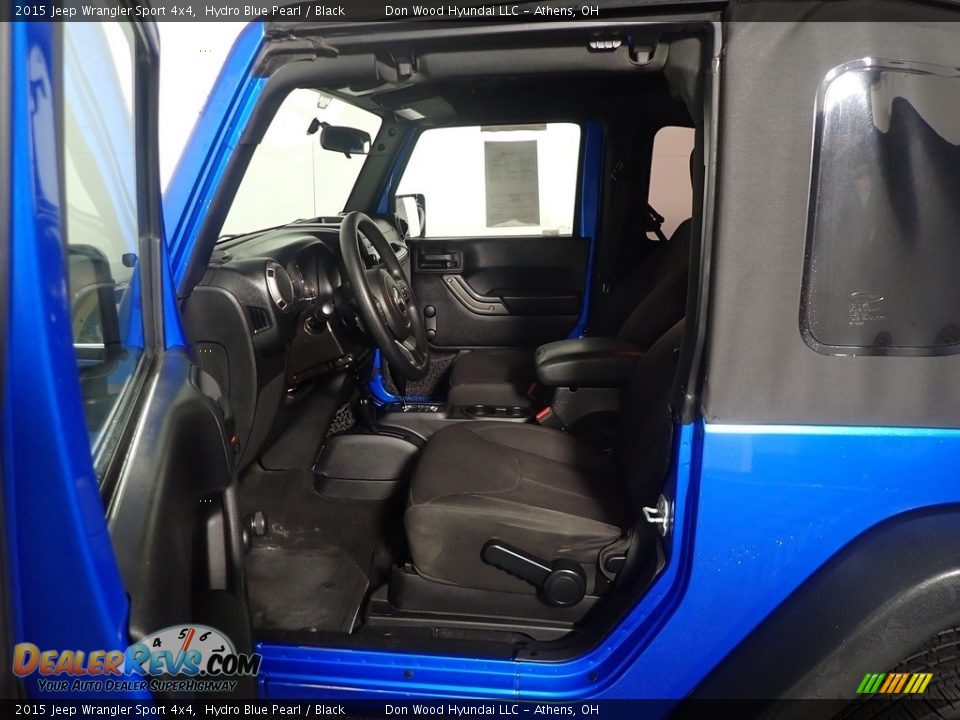 2015 Jeep Wrangler Sport 4x4 Hydro Blue Pearl / Black Photo #19