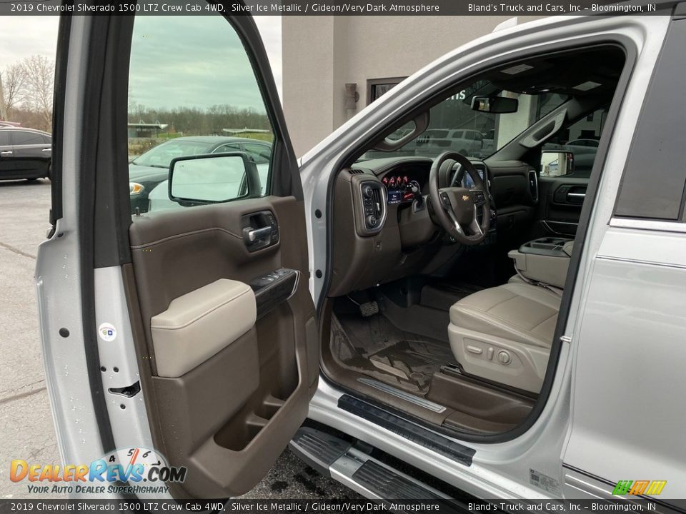 2019 Chevrolet Silverado 1500 LTZ Crew Cab 4WD Silver Ice Metallic / Gideon/Very Dark Atmosphere Photo #9