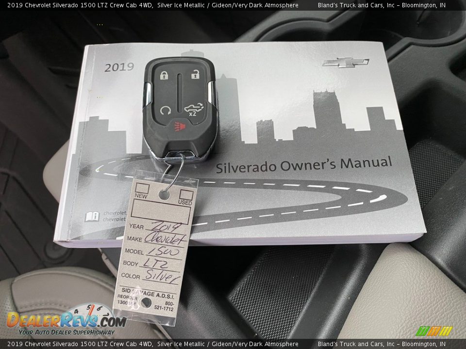 2019 Chevrolet Silverado 1500 LTZ Crew Cab 4WD Silver Ice Metallic / Gideon/Very Dark Atmosphere Photo #31