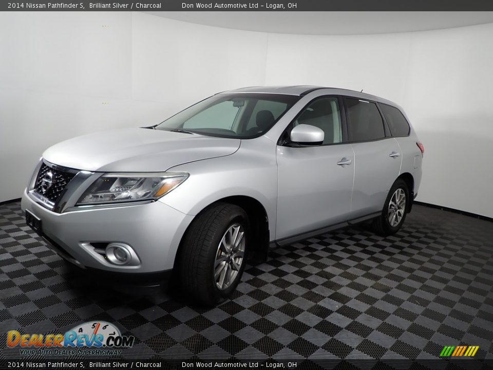 2014 Nissan Pathfinder S Brilliant Silver / Charcoal Photo #7