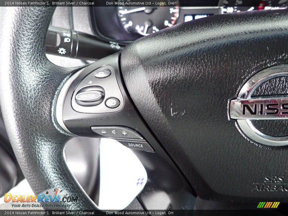 2014 Nissan Pathfinder S Brilliant Silver / Charcoal Photo #18