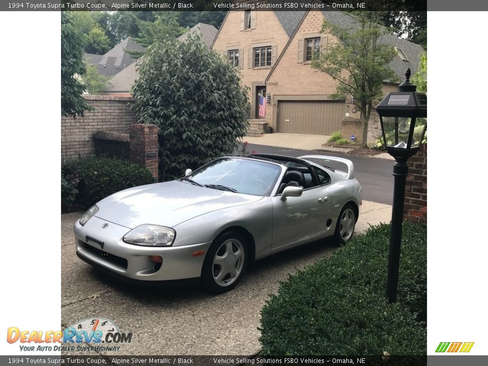 Front 3/4 View of 1994 Toyota Supra Turbo Coupe Photo #12