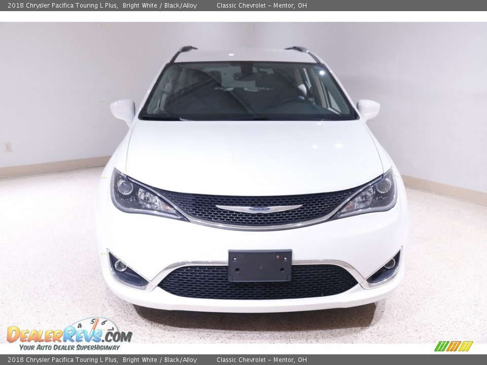 2018 Chrysler Pacifica Touring L Plus Bright White / Black/Alloy Photo #2