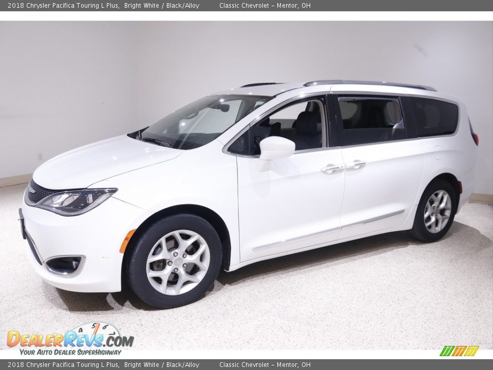 2018 Chrysler Pacifica Touring L Plus Bright White / Black/Alloy Photo #3