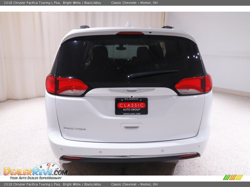 2018 Chrysler Pacifica Touring L Plus Bright White / Black/Alloy Photo #21