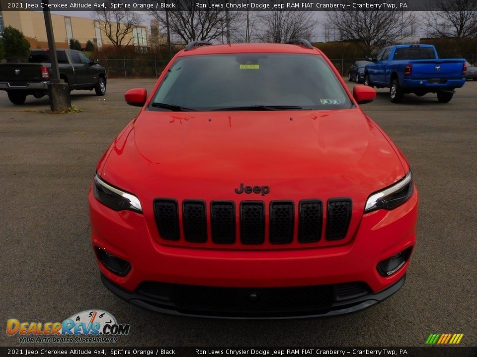 2021 Jeep Cherokee Altitude 4x4 Spitfire Orange / Black Photo #2