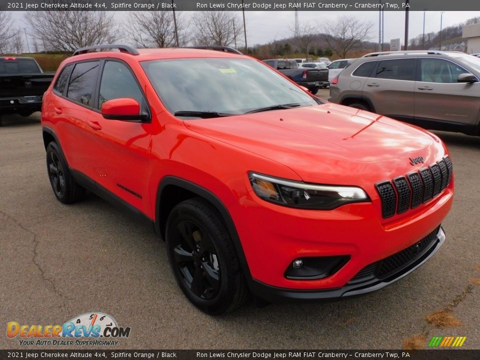 2021 Jeep Cherokee Altitude 4x4 Spitfire Orange / Black Photo #3